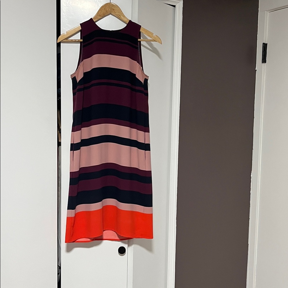 Ann Taylor Burgundy and Black Dress